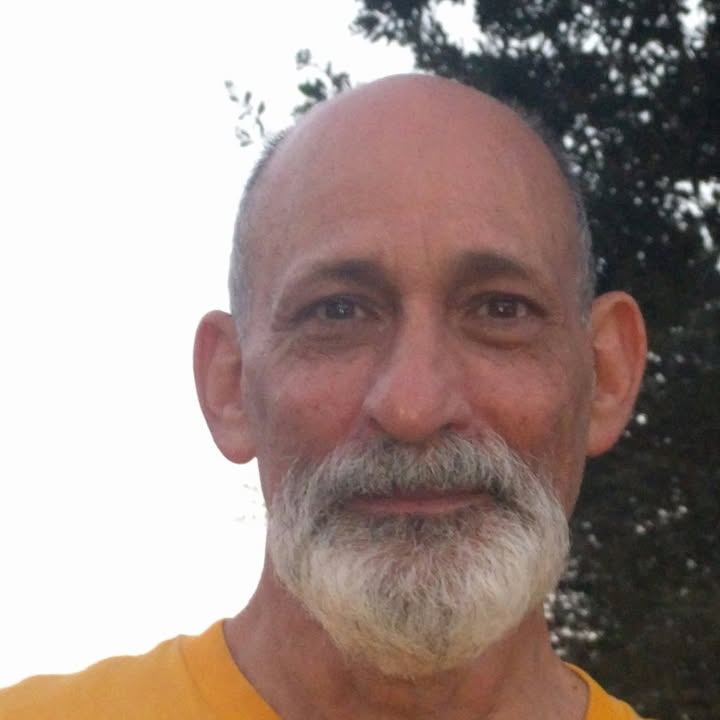 Daniel C Padgug
